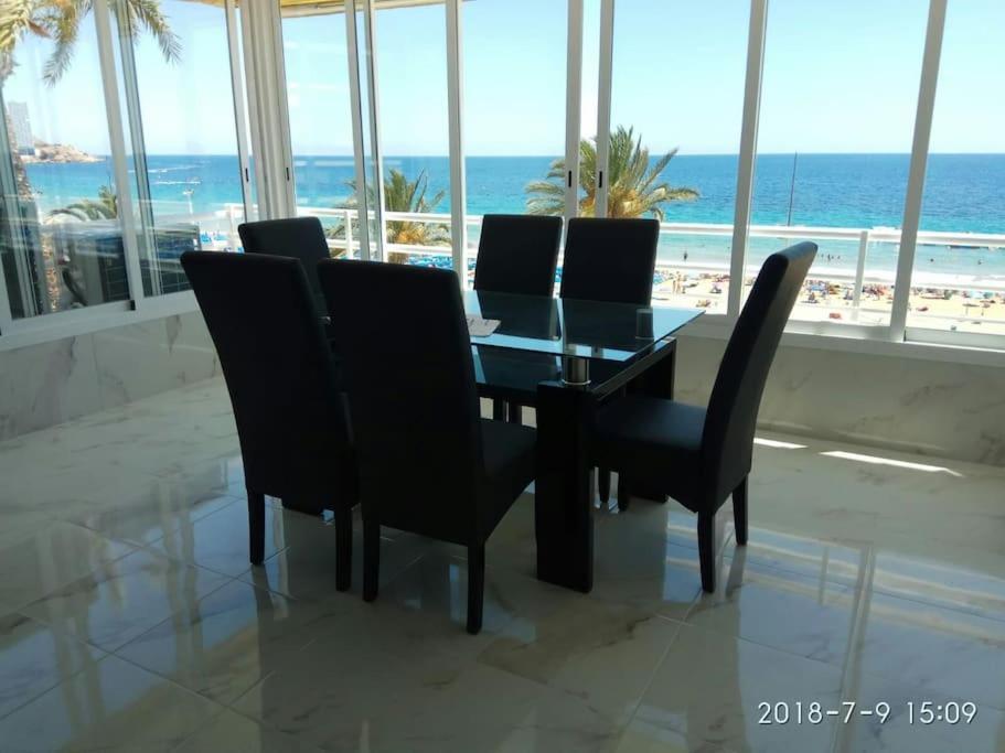 Apartamento Playa Levante Бенідорм Екстер'єр фото